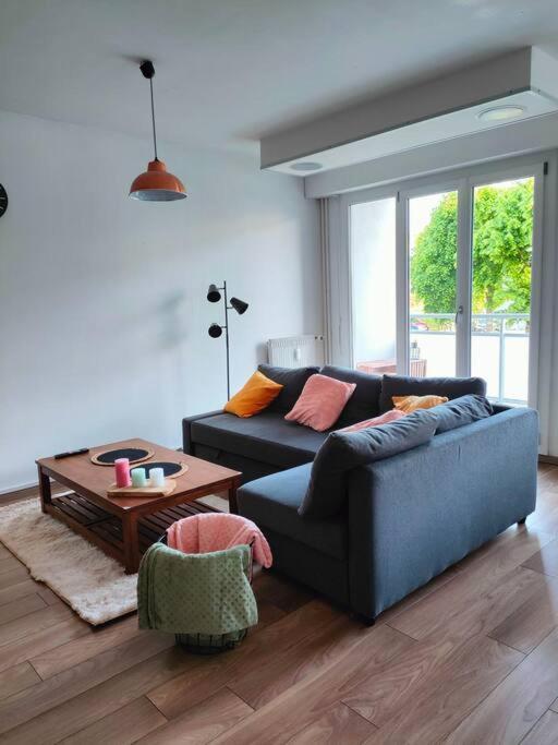 Chaleureux Appartement. Dinan Extérieur photo